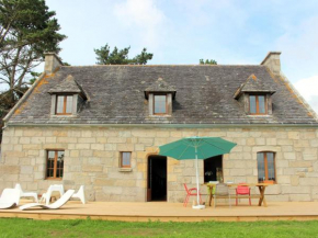 Breton stone house with panoramic sea views, Plouzané